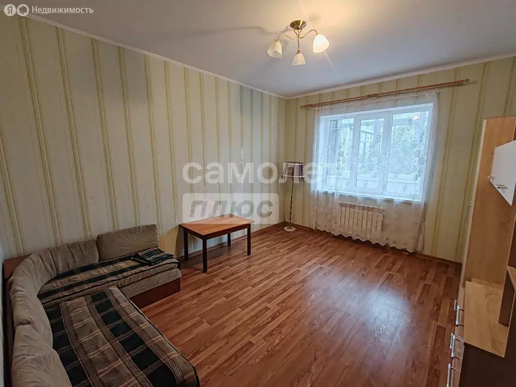 1-комнатная квартира: Абинск, Комсомольская улица, 175к2 (36.9 м) - Фото 1