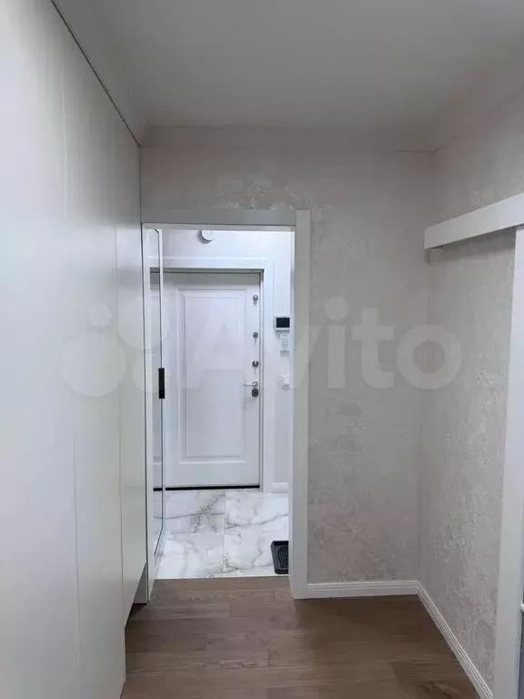 3-к. квартира, 80 м, 12/17 эт. - Фото 0