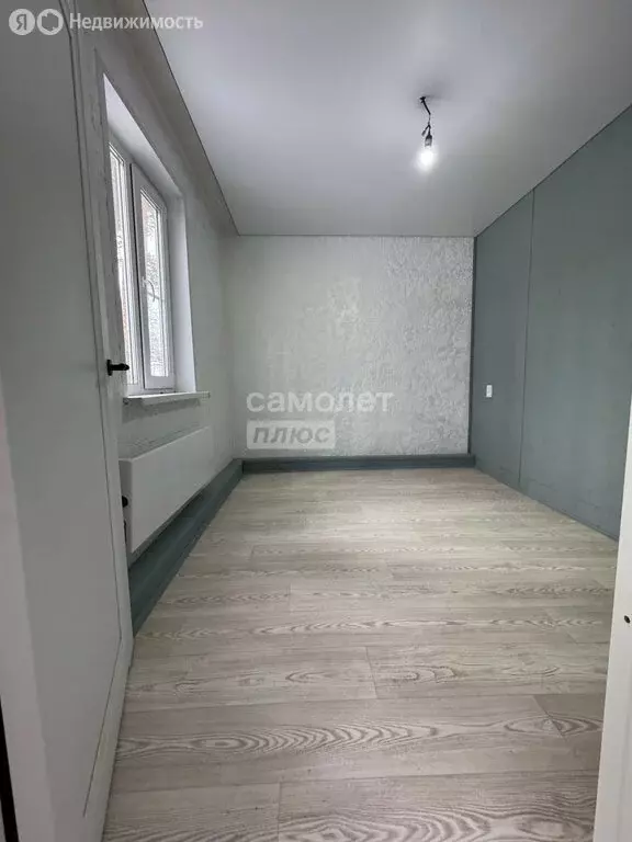 3-комнатная квартира: Чебаркуль, посёлок Каменный Цветок, 11 (50 м) - Фото 2