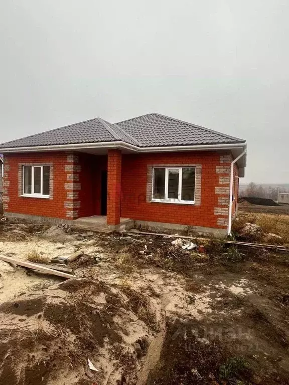 Дом в Белгородская область, Белгородский район, Пушкарское с/пос, с. ... - Фото 1