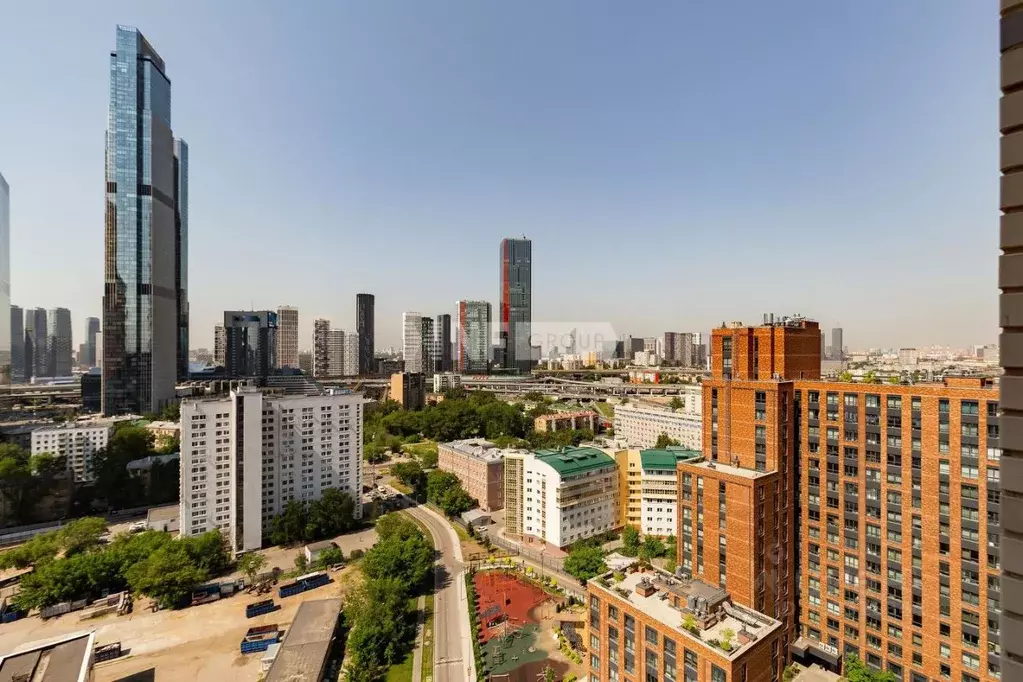 5-к кв. Москва Мантулинская ул., 9к5 (149.2 м) - Фото 1