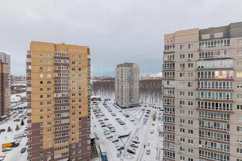 2-к кв. Тюменская область, Тюмень ул. Мельникайте, 2к11 (58.6 м) - Фото 0