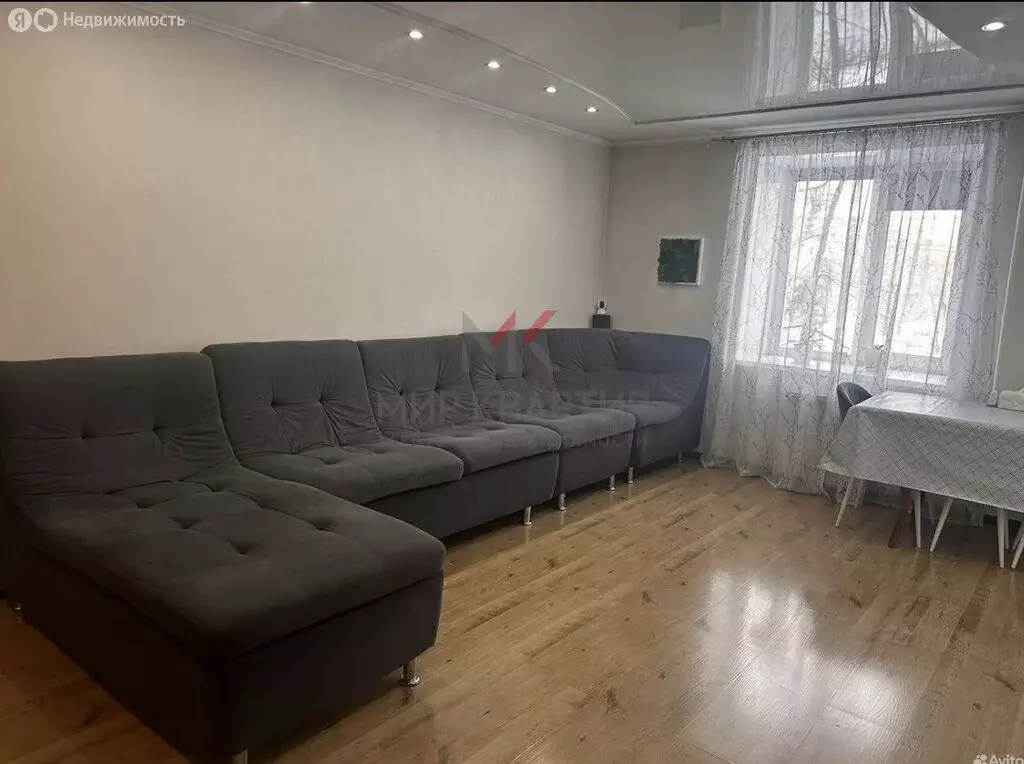 3-комнатная квартира: Кызыл, улица Кечил-Оола, 7А (57.5 м) - Фото 1