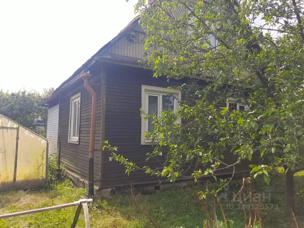Дом в Ленинградская область, Кировский район, Синявинское городское ... - Фото 1