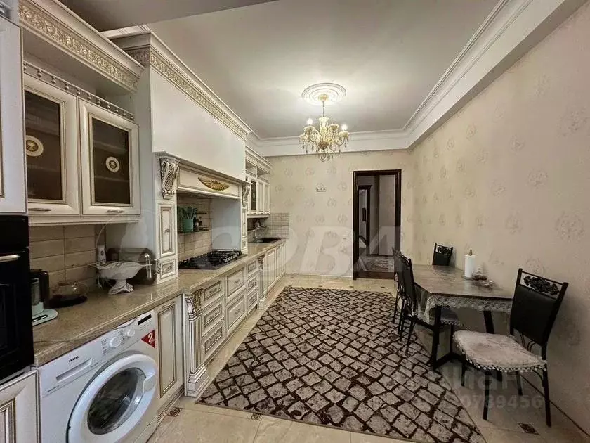 2-к кв. Дагестан, Махачкала ул. Кадарская, 40 (96.0 м) - Фото 1