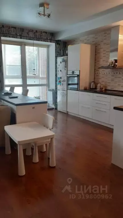 Квартира, 3 комнаты, 79.9 м - Фото 0