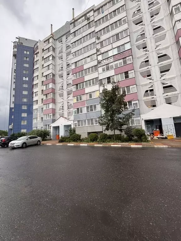 2-к. квартира, 61 м, 1/10 эт. - Фото 0
