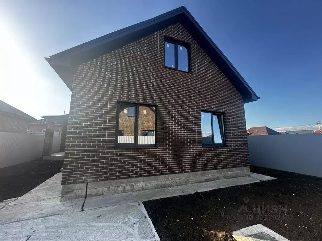 Дом в Краснодарский край, Краснодар пос. Российский,  (120 м) - Фото 1