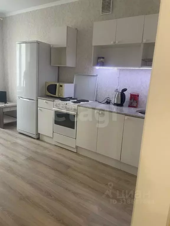 2-к кв. Тюменская область, Тюмень Ставропольская ул., 97 (56.0 м) - Фото 1