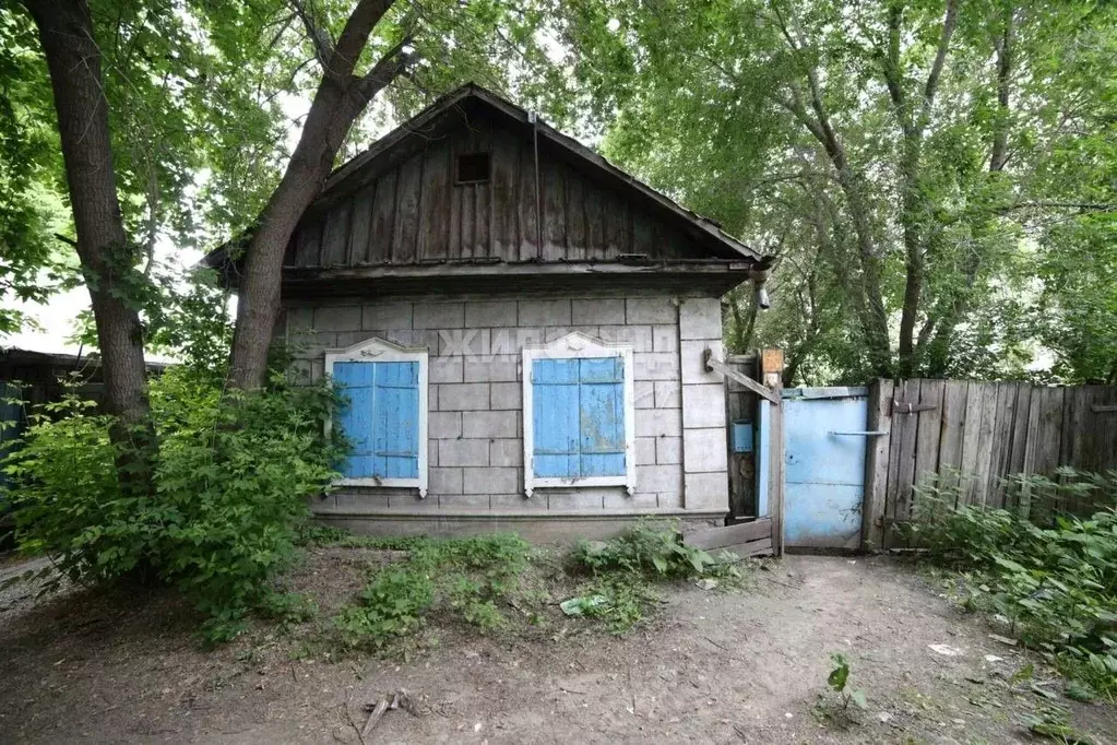 Дом в Новосибирская область, Новосибирск ул. Державина, 70 (31 м) - Фото 0
