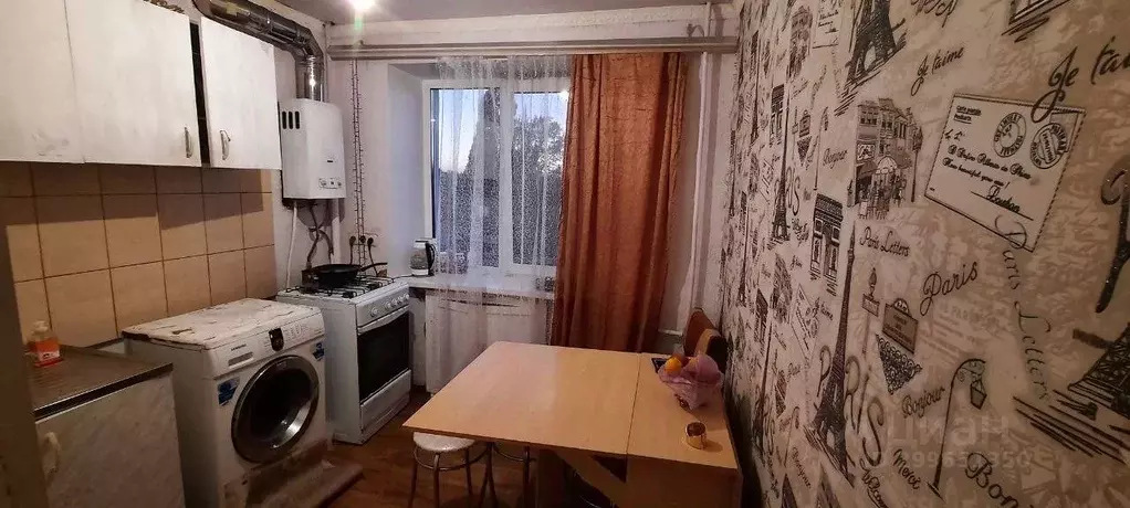 1-к кв. Саратовская область, Саратов Таганрогская ул., 7 (30.0 м) - Фото 1