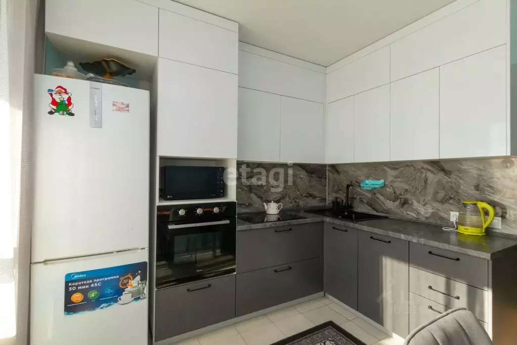 2-к кв. Тюменская область, Тюмень Полевая ул., 117к1 (50.0 м) - Фото 2