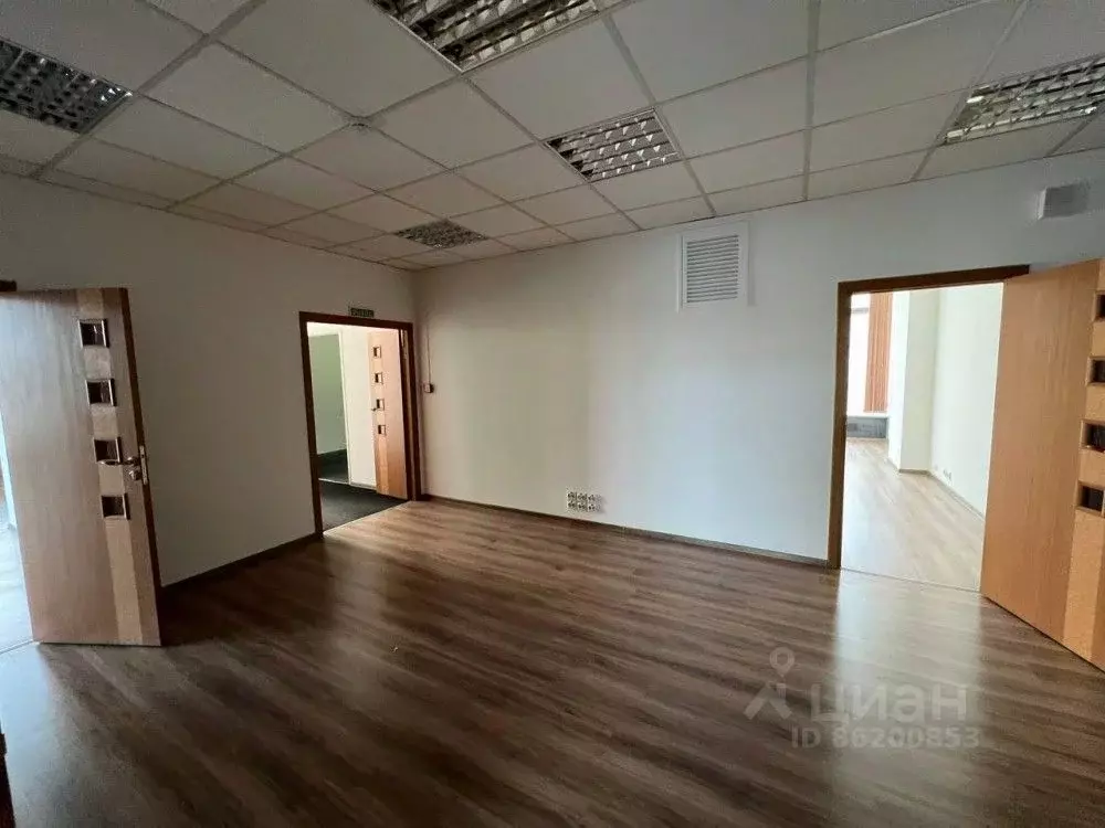Офис в Санкт-Петербург Пироговская наб., 21 (225 м) - Фото 0