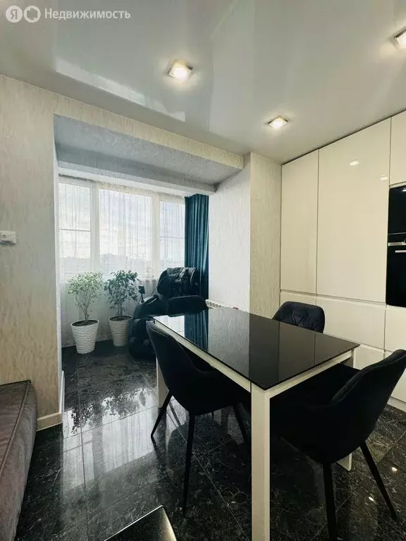 2-комнатная квартира: Вологда, улица Солодунова, 10 (56 м) - Фото 2