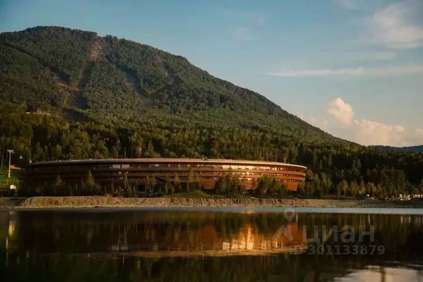 Участок в Алтай, Майминский район, с. Озерное ул. Центральная (10.0 ... - Фото 1