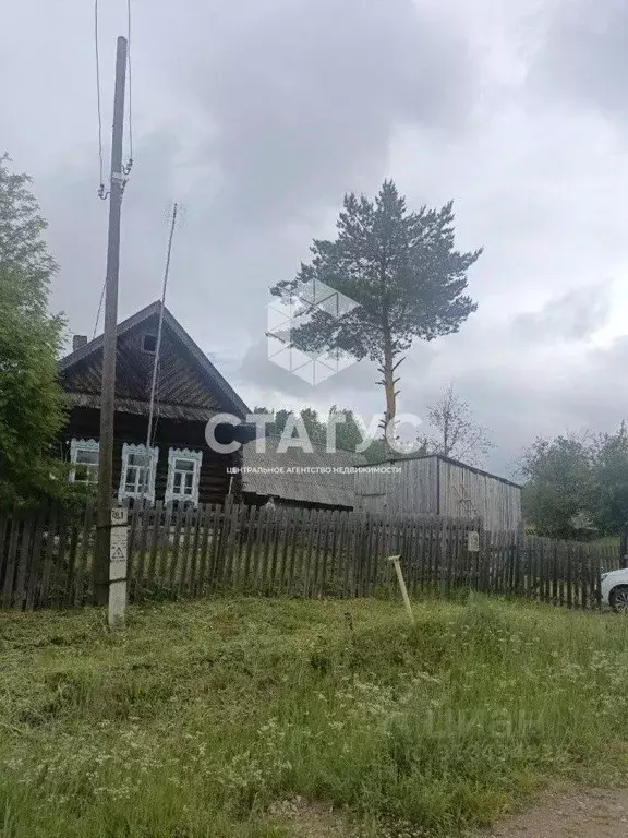 Дом в Пермский край, Добрянский муниципальный округ, пос. Ярино ул. ... - Фото 0