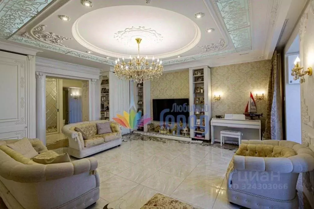 3-к кв. Кемеровская область, Новокузнецк ул. Кирова, 54 (139.5 м) - Фото 1