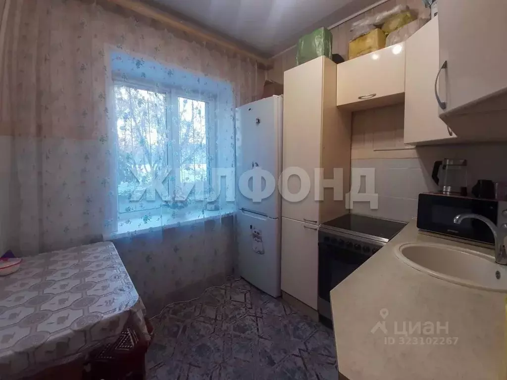 2-к кв. Новосибирская область, Новосибирск Ученическая ул., 17 (43.8 ... - Фото 1