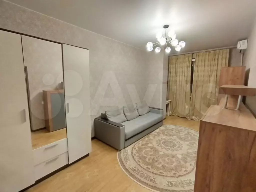 2-к. квартира, 60 м, 8/11 эт. - Фото 1