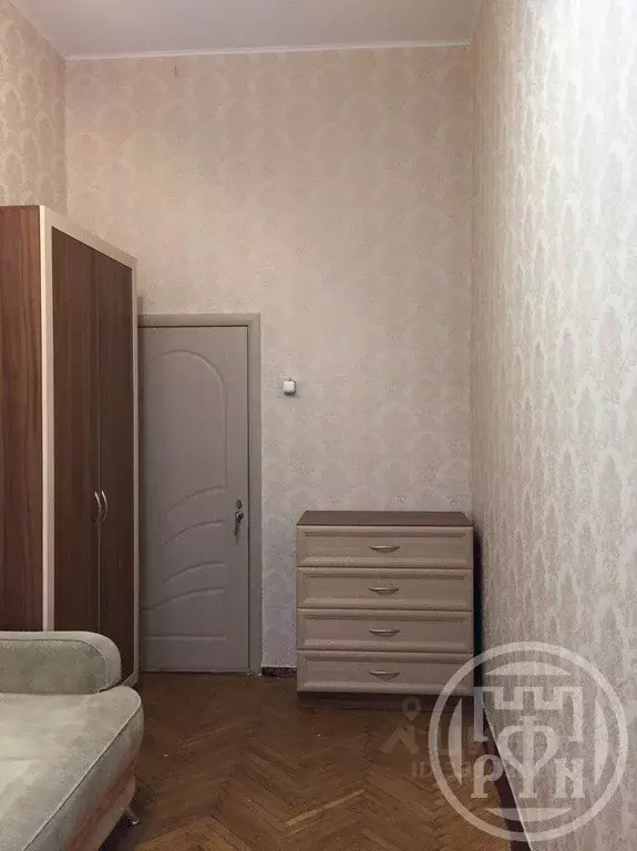 Комната Санкт-Петербург Свердловская наб., 14/2 (11.3 м) - Фото 1
