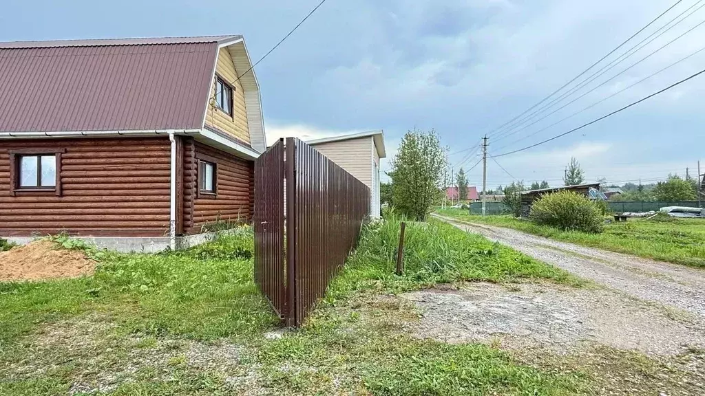 Дом в Ленинградская область, Тосненский район, Нурминское с/пос, Мир ... - Фото 1