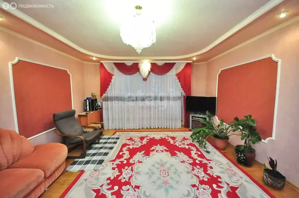 3-комнатная квартира: Салават, Ленинградская улица, 13 (87.5 м) - Фото 1