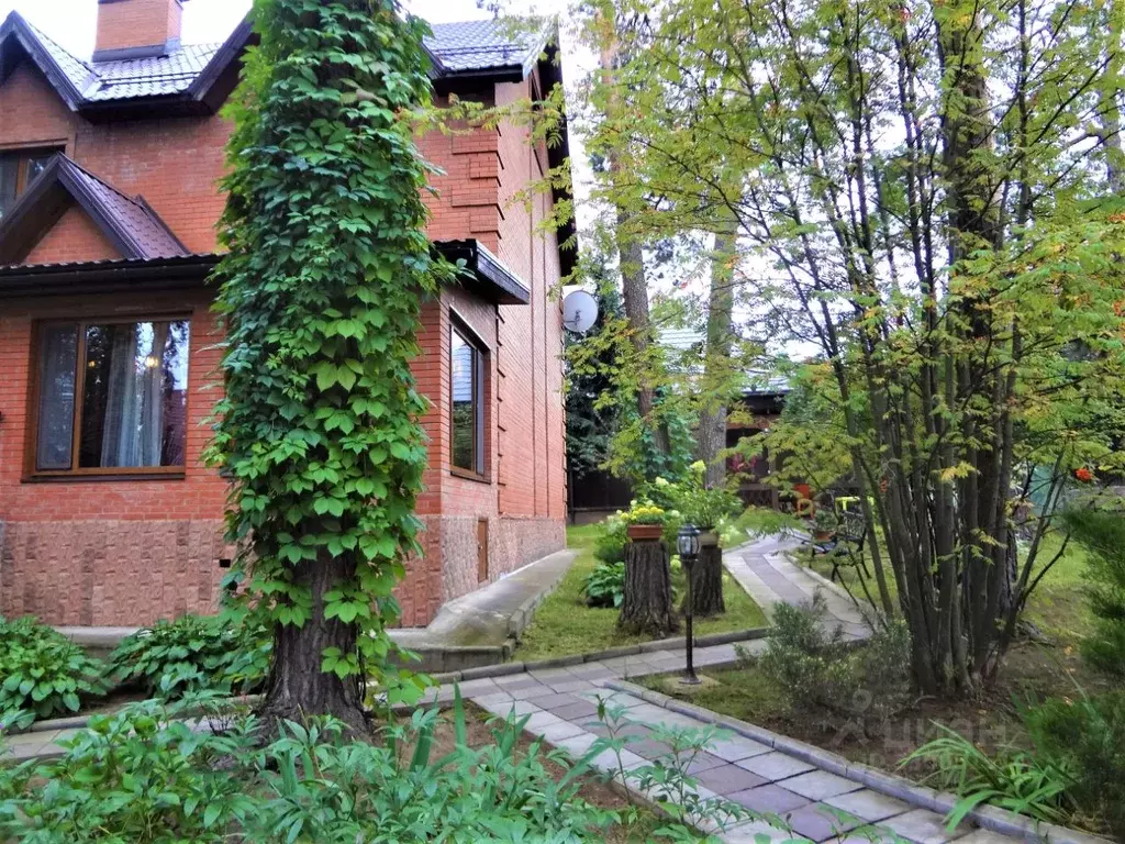 Дом в Московская область, Одинцовский городской округ, д. Жуковка  ... - Фото 1