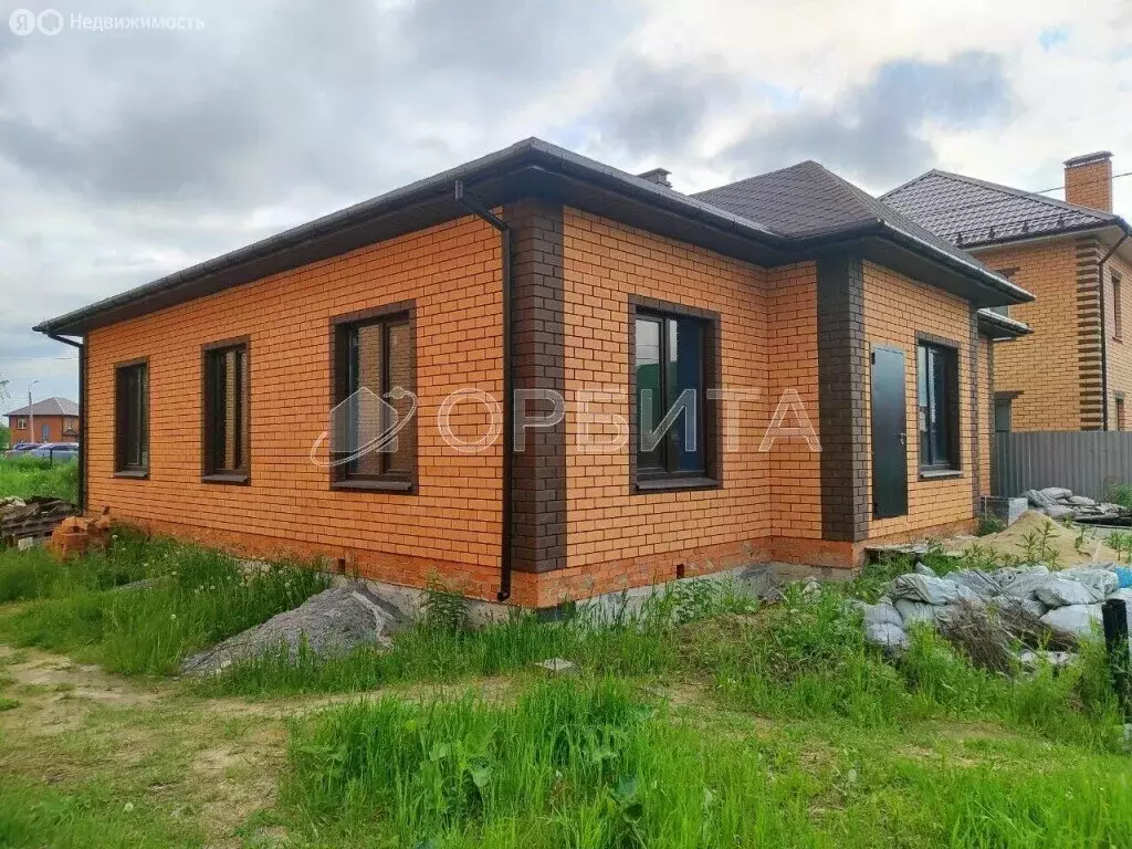 Дом в микрорайон Казарово, Земная улица (150 м) - Фото 1