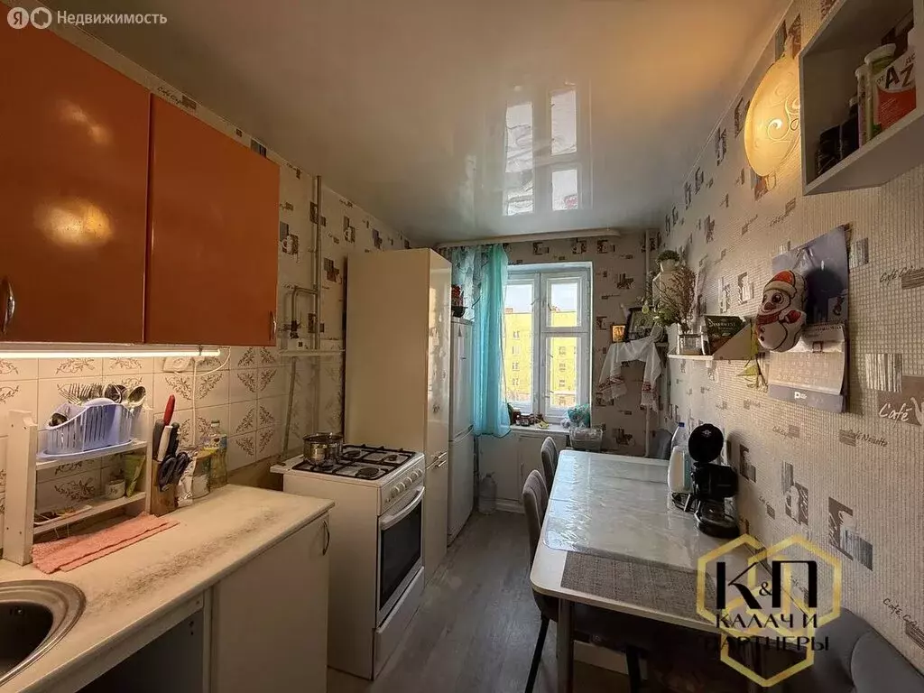 3-комнатная квартира: Полевской, Октябрьская улица, 59 (59.9 м) - Фото 2