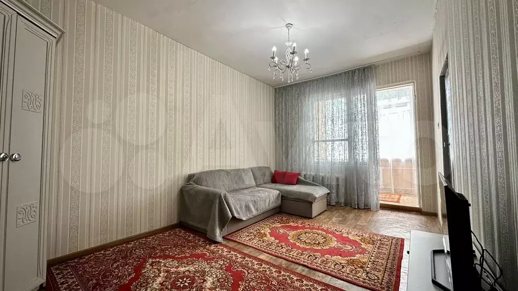 2-к. квартира, 61 м, 1/5 эт. - Фото 1