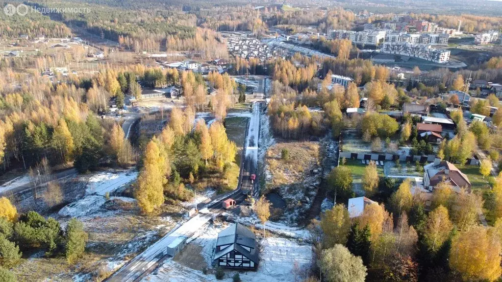 Участок в деревня Мистолово, Центральная улица (10 м) - Фото 1