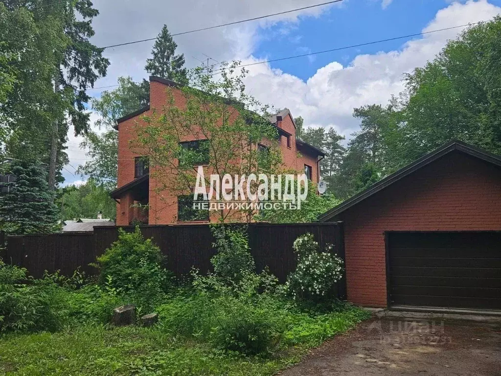 Дом в Санкт-Петербург пос. Песочный, Рабочая ул., 10а (367 м) - Фото 1