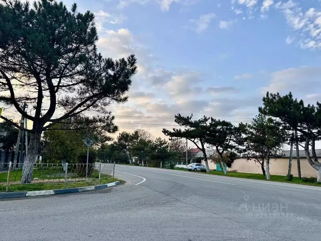 Участок в Крым, Симферопольский район, Николаевка пгт ул. Лесная (6.0 ... - Фото 1