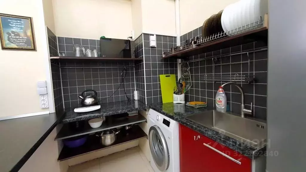 3-к кв. Астраханская область, Астрахань ул. Свердлова, 53 (100.0 м) - Фото 2