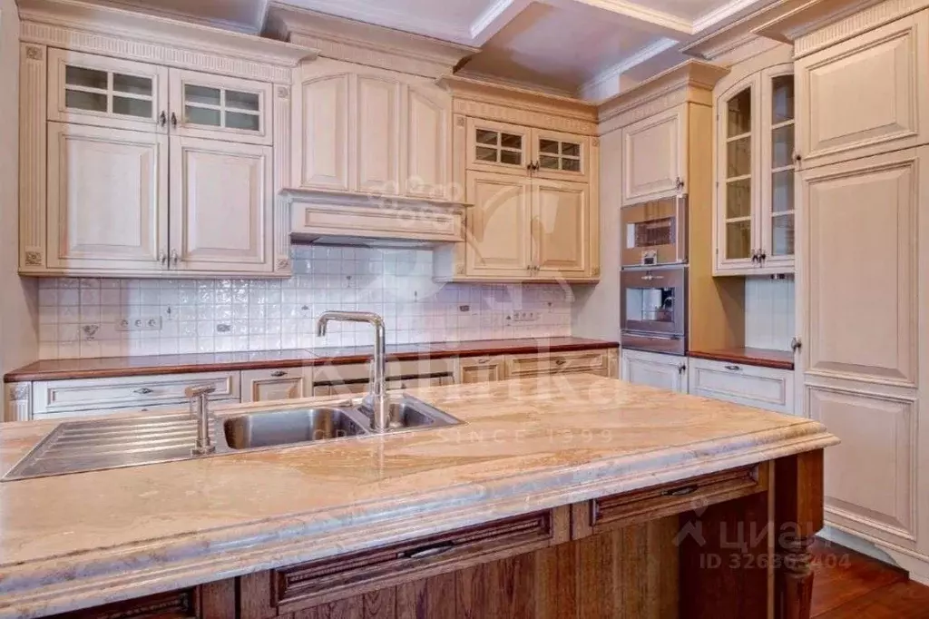 6-к кв. Московская область, Красногорск городской округ, с. ... - Фото 2