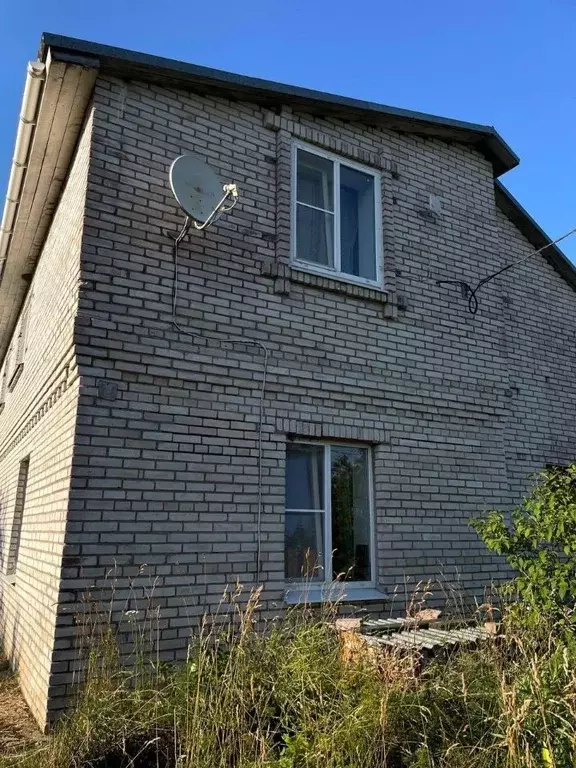 Дом в Ленинградская область, Волосовский район, Бегуницкое с/пос, д. ... - Фото 1