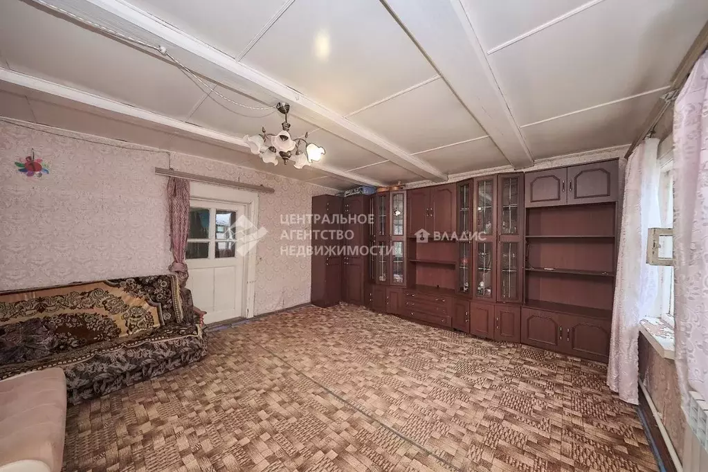 Дом в Рязанская область, Рыбновский район, Батуринское с/пос, д. ... - Фото 1