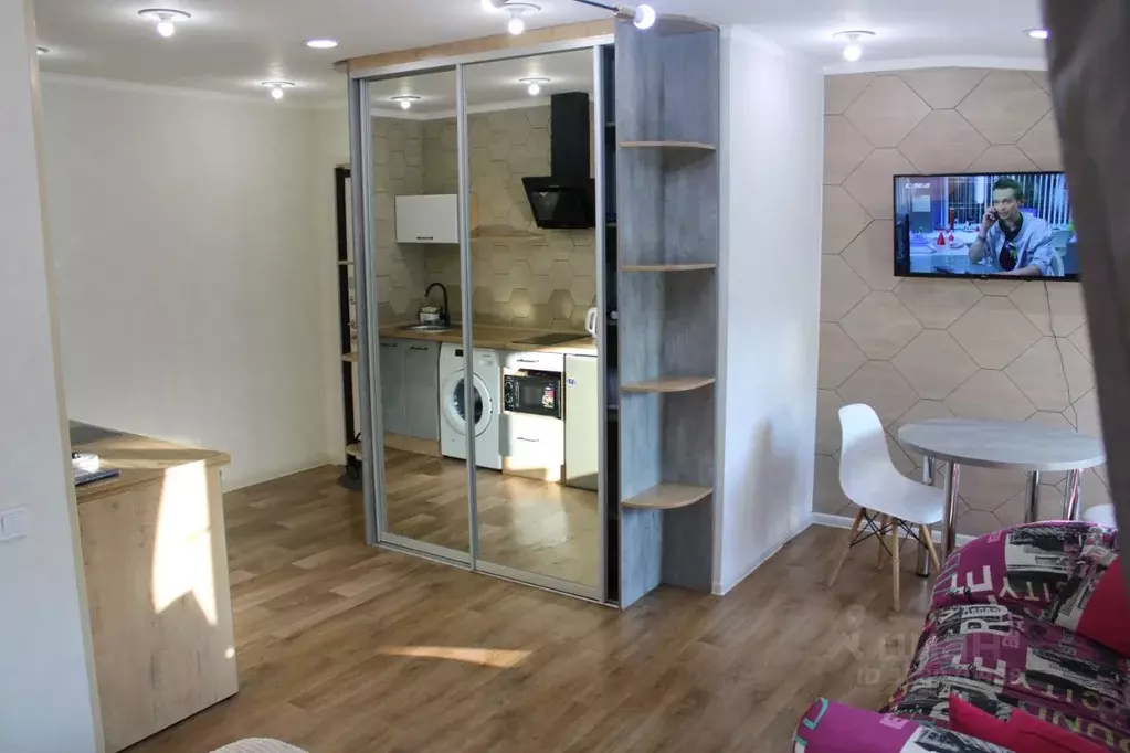 Студия Алтайский край, Барнаул ул. Льва Толстого, 13А (26.0 м) - Фото 1