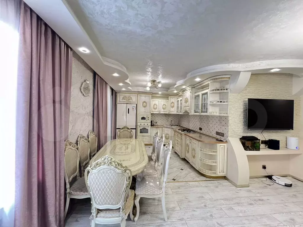 3-к. квартира, 79,4 м, 1/3 эт. - Фото 1