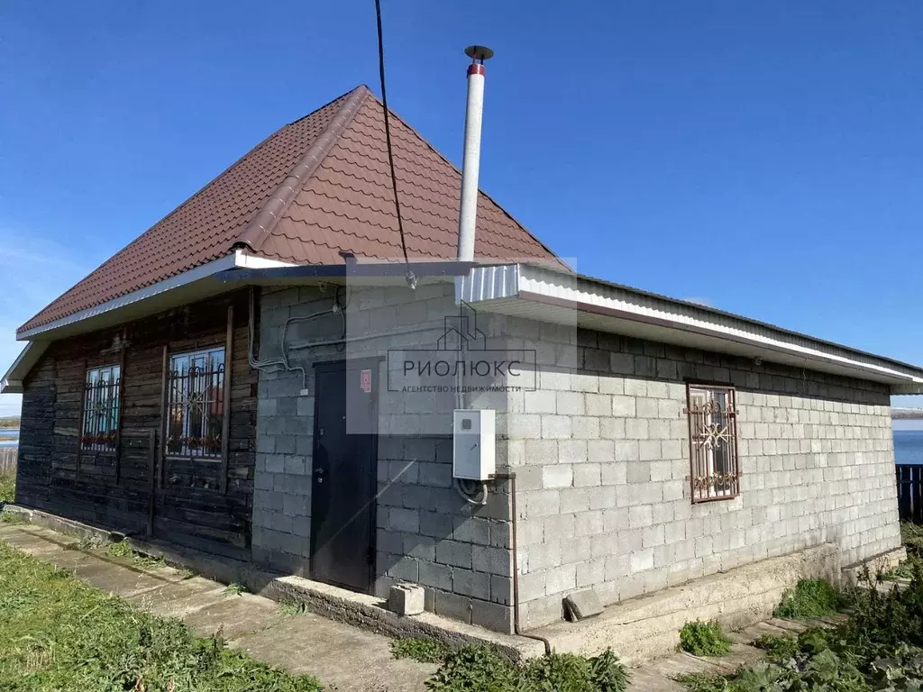 Дом в Челябинская область, Верхнеуральский муниципальный округ, пос. ... - Фото 2