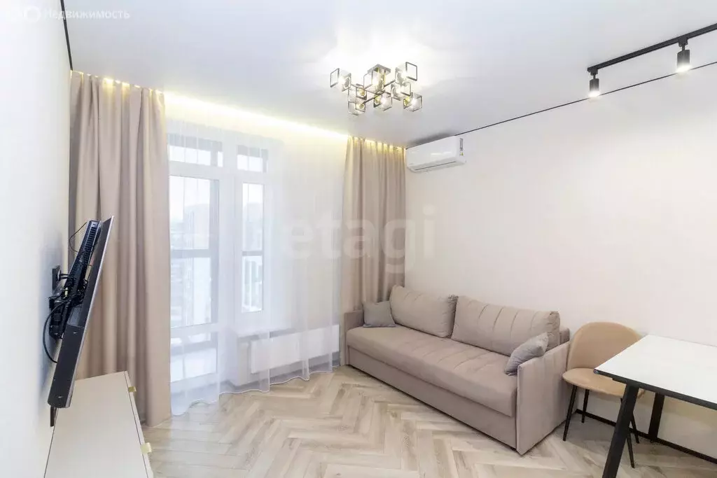 1-комнатная квартира: Тюмень, улица Андрея Приказнова, 7 (37.5 м) - Фото 1