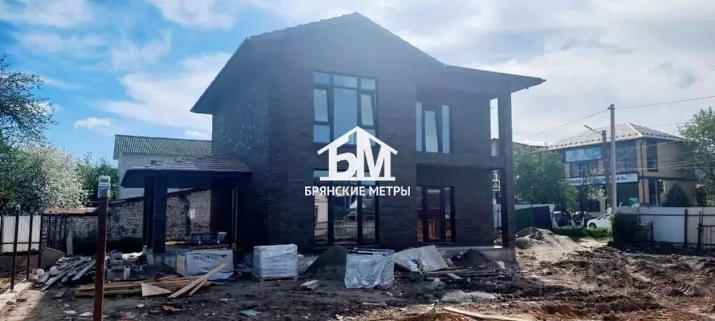 Дом в Брянская область, Брянск Бежицкая ул. (150 м) - Фото 1