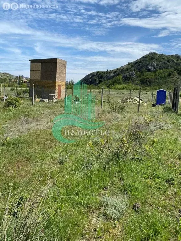 Участок в Республика Крым, муниципальный округ Феодосия, посёлок ... - Фото 1