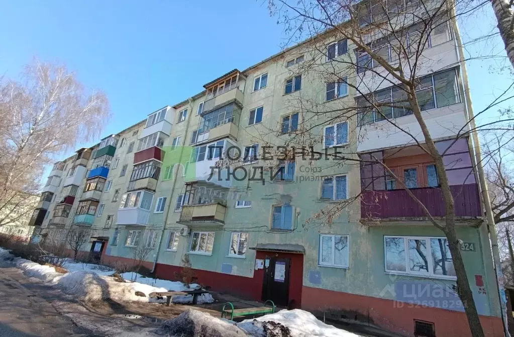 Комната Орловская область, Орел Комсомольская ул., 324 (12.9 м) - Фото 1