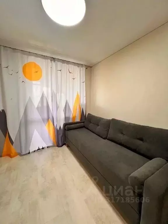 3-к кв. Крым, Белогорск ул. Нижнегорская, 97 (68.0 м) - Фото 0