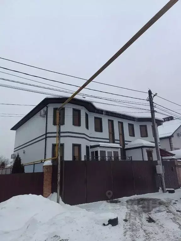 Дом в Саратовская область, Энгельс Совхозная ул. (165 м) - Фото 0