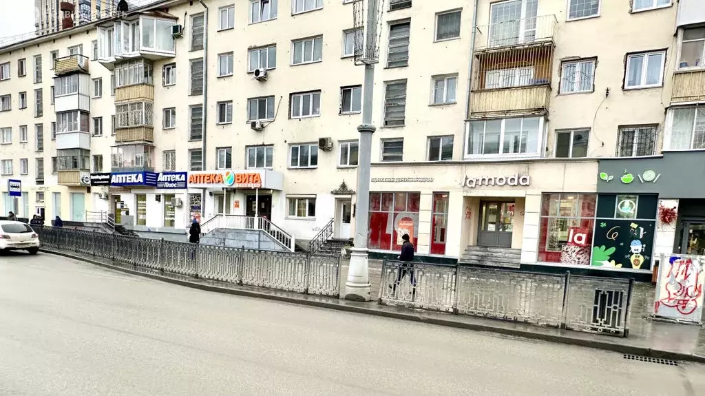 Торговая площадь (60.4 м) - Фото 1