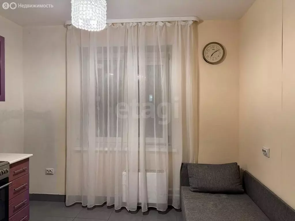 1-комнатная квартира: Курган, жилой район Заозёрный, 5-й микрорайон, ... - Фото 2