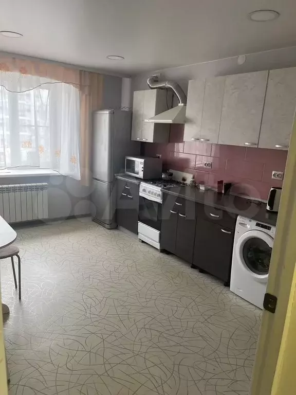2-к. квартира, 61 м, 5/5 эт. - Фото 1