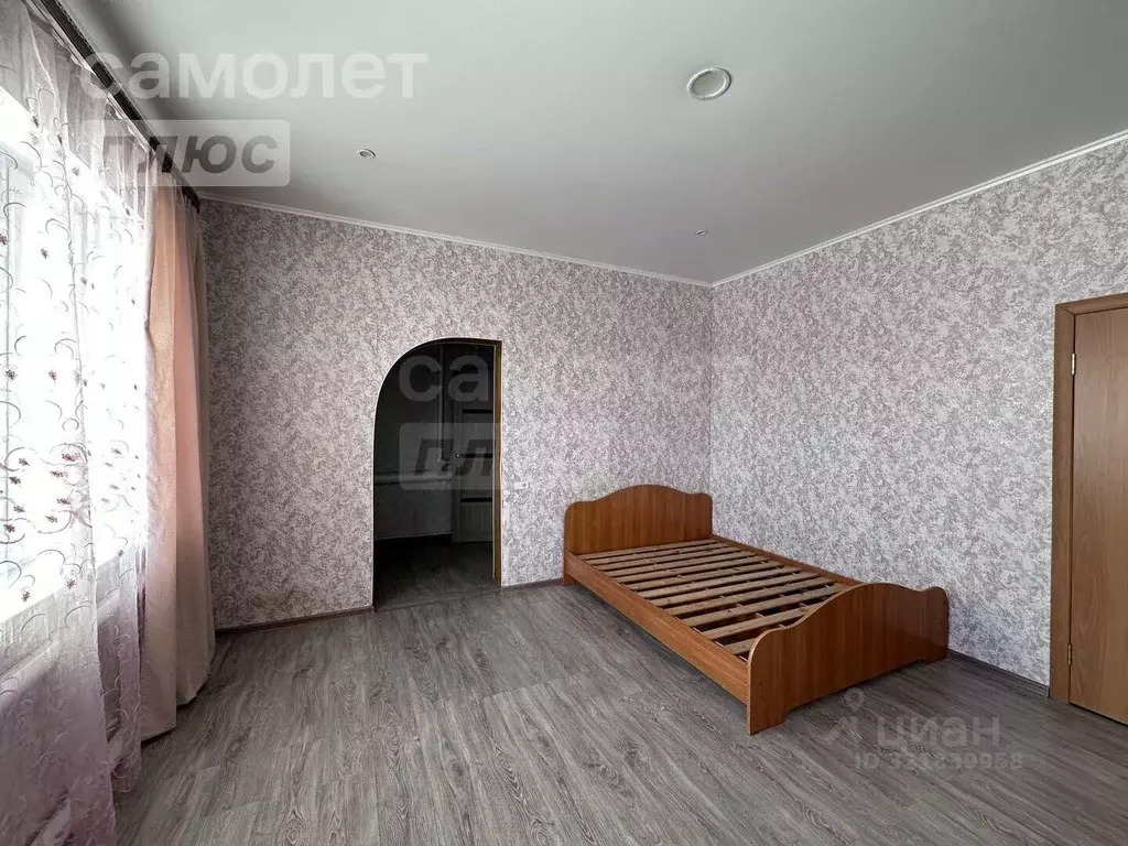 2-к кв. Оренбургская область, с. Октябрьское ул. Больничная, 31 (55.5 ... - Фото 1